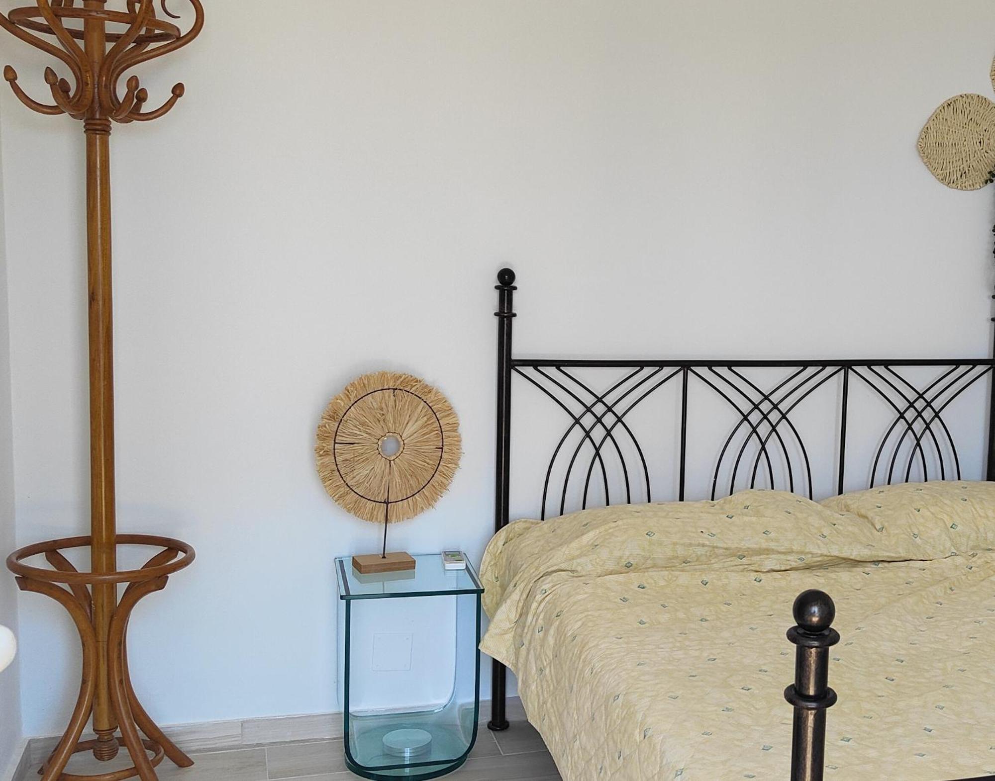 Villa Tato: Horizon Haven With Panoramic Sea Views In Himare. Buitenkant foto